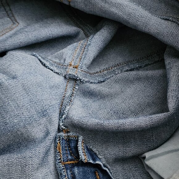 American Eagle Skinny Bermuda Shorts - Picture 10 of 14